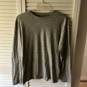 Grey long sleeve shirt